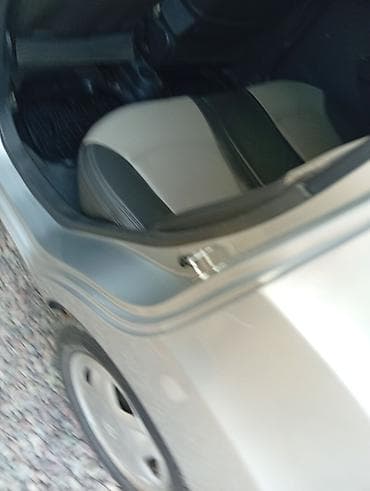 Chevrolet Spark: 2012 г., 1 л, Автомат, Хетчбек — 4