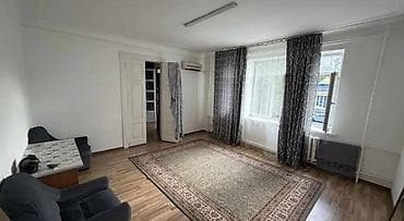 sky: 3 комнаты, 65 м², Моссовет Сталинка, 2 этаж, Косметический ремонт — 1