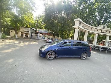 Транспорт: Toyota WISH: 2003 г., 1.8 л, Автомат, Бензин, Универсал — 2