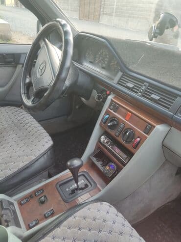 меняю 124: Mercedes-Benz E-Class: 1991 г., 3 л, Автомат, Бензин, Седан — 6