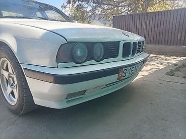 автокредит на бу авто бишкек: BMW 5 series: 1989 г., 2 л, Кол менен иштөөчү, Бензин, Седан — 1