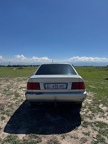 Audi: Audi A6: 1995 г., 2 л, Механика, Бензин, Седан — 3