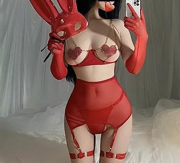 Толстовки, худи: Эротический комплект белья в красном цвете Состав набора: - бра-топ с — 2