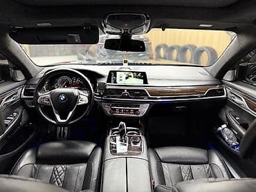 BMW 7 series: 2016 г., 4.4 л, Автомат, Бензин, Седан — 8