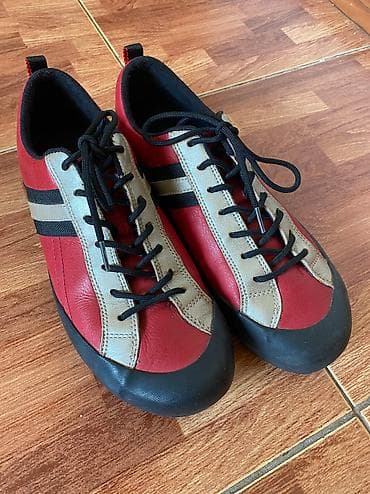 красовки ecco: Кроссовки ECCO, оригинал, 37размер, кожа. Состояние идеальное, можно — 1