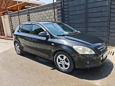 Kia Ceed: 2008 г., 1.6 л, Автомат, Бензин, Хэтчбэк