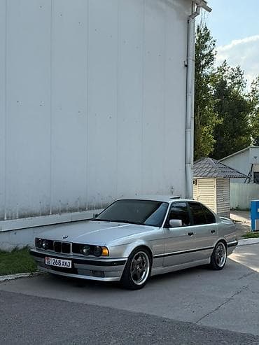 21: BMW 5 series: 1991 г., 2.5 л, Механика, Бензин, Седан — 3