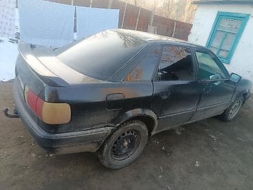 Продажа авто: Audi 80: 1992 г., Механика, Седан — 2