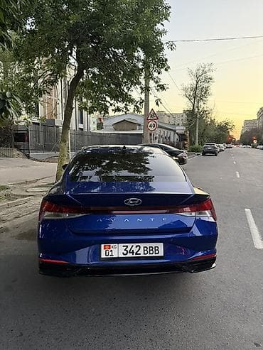Транспорт: Hyundai Avante: 2020 г., 1.6 л, Автомат, Бензин, Седан — 4