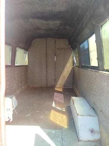 мерс т1: Mercedes-Benz T1: 1988 г., 2.4 л, Ручные, Дизель, Фургон — 10