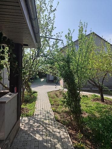 🏡 **Продаётся мансардный дом** 📍 Локация: Новопавловка, ул. Кирова 📐