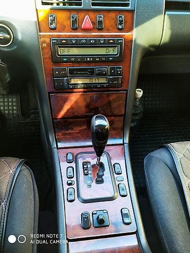 Продажа авто: Mercedes-Benz E-Class: 2000 г., Седан — 2
