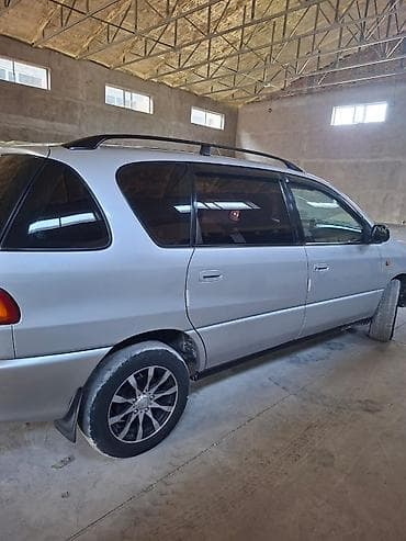 тоето пикник: Toyota Picnic: 1998 г., Минивэн — 4
