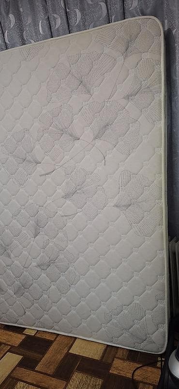 small table: Ортопедический матрас, Новый, Другой бренд, Двухстворчатая, Турция, Матрасы средней жесткости, Жаккард, Самовывоз — 1