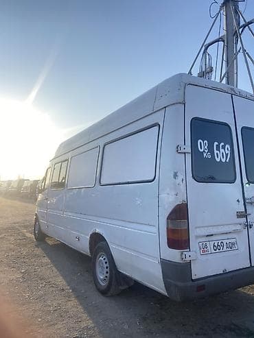 daf tandem: Легкий грузовик, Mercedes-Benz — 4