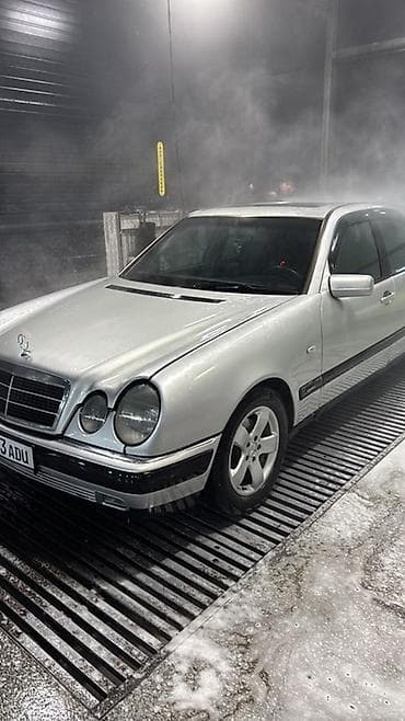 эо 3323: Mercedes-Benz E-Class: 1998 г., Седан — 1