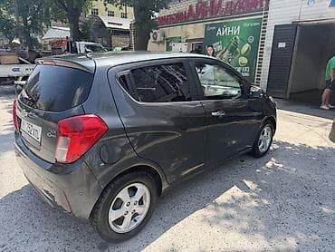 шевролет коптива: Chevrolet Spark: 2017 г., 1 л, Автомат, Бензин, Хэтчбэк — 5