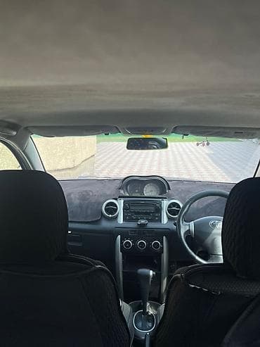 аудио системы: Toyota Ist: 2003 г., 1.5 л, Автомат, Бензин, Хэтчбэк — 3