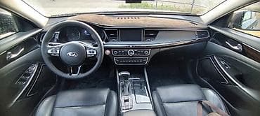 cadenza: Kia K7: 2018 г., 0.3 л, Автомат, Газ, Седан — 2