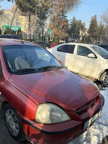 chevrolet niva: Kia Rio: 2003 г., 1.5 л, Механика, Бензин, Седан — 8