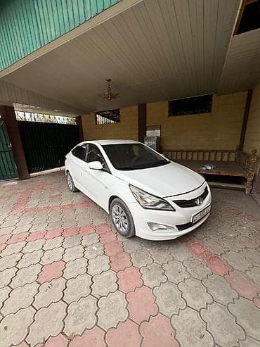 Hyundai Solaris: 2015 г., 1.4 л, Автомат, Бензин, Седан