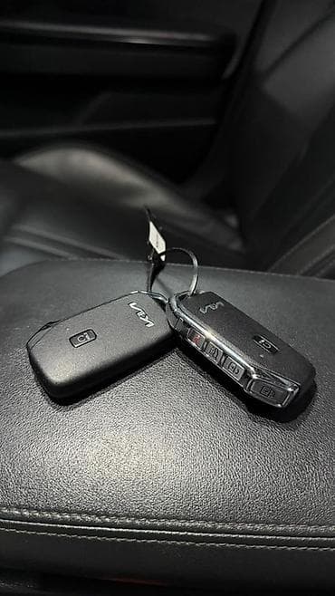 byd e5: Kia K5: 2022 г., 2 л, Газ, Седан — 6