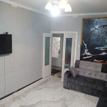 отель бишкеке: 2 комнаты, 49 м², 105 серия, 2 этаж — 1