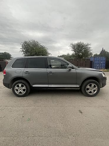 Volkswagen Touareg: 2004 г., 3.2 л, Автомат, Бензин, Внедорожник — 3