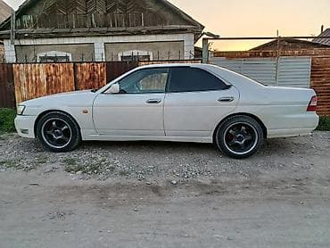 bid e5: Nissan Laurel: 2002 г., 2 л, Автомат, Газ, Седан — 7