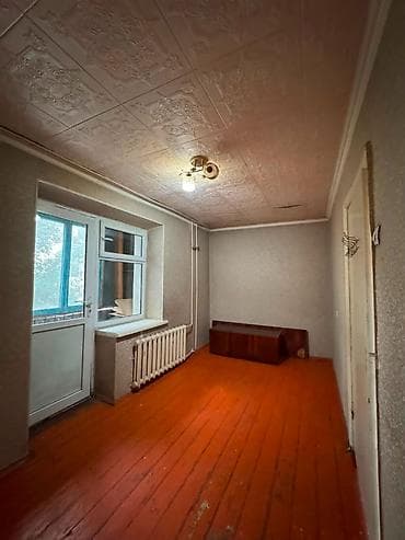 Кыймылсыз мүлк: 2 бөлмө, 40 м², Ош базары Жеке план, 2 кабат, Ремонт талап кылынат — 3