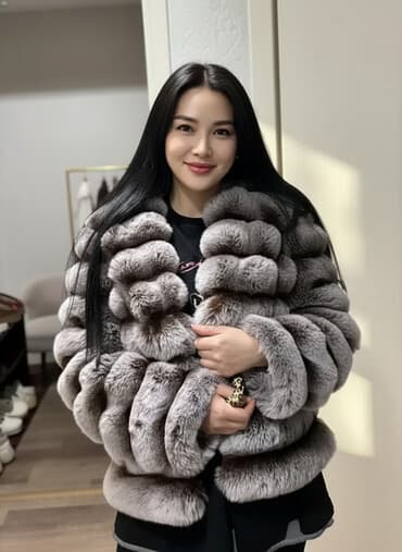 срочно в связи с переездом: Шуба, Короткая модель, Китай, S — 1