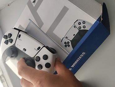 Техника и электроника: Игровая приставка Game Stick Pro (4K) с двумя беспроводными геймпадами — 1