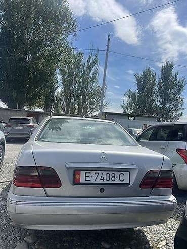авто мерседес бенс: Mercedes-Benz E-Class: 2001 г., 2.2 л, Автомат, Дизель, Седан — 4