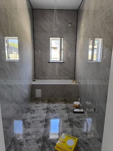 4 bedroom: Продается НОВЫЙ дом В Новопокровке Квадратура 140 м2 3 спальни, зал — 4