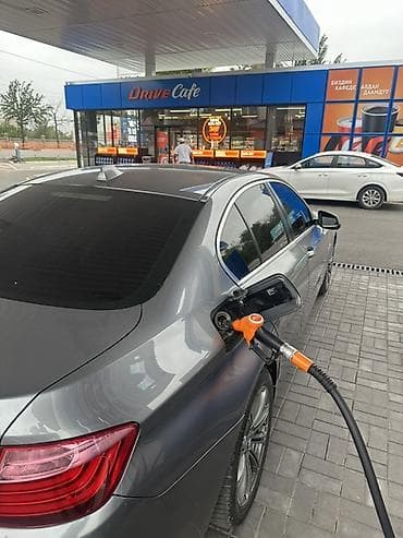 решетка g05: BMW 5 series: 2014 г., 2 л, Автомат, Бензин, Седан — 2