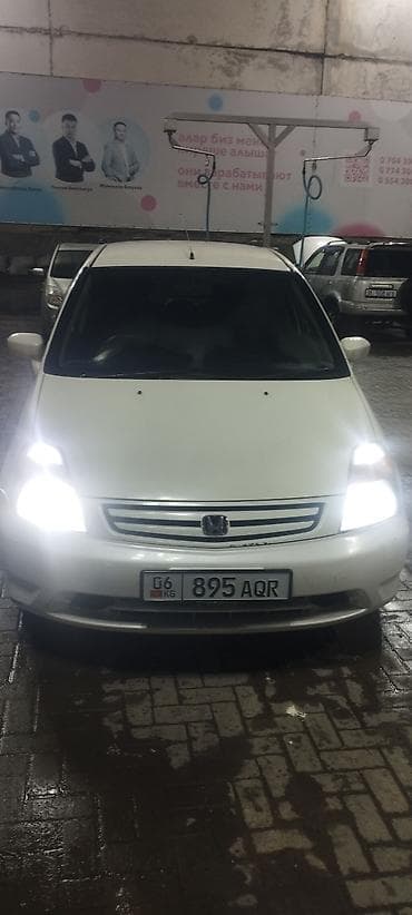 лобовое стрим: Honda Stream: 2003 г., 2 л, Автомат, Бензин, Минивэн — 1