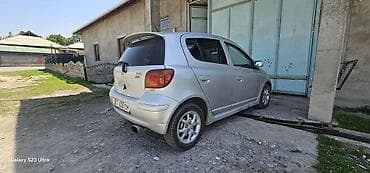 honda fit 2013: Toyota Yaris Verso: 2005 г., 1.3 л, Ручные, Бензин, Хэтчбэк — 4