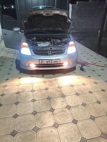 chevrolet laseti: Honda Stream: 2002 г., 2 л, Автомат, Бензин, Хэтчбэк — 1