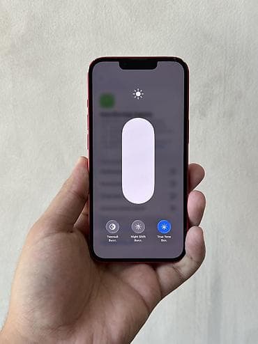 apple tab: IPhone 13, Б/у, 128 ГБ, Красный, 65 % — 7