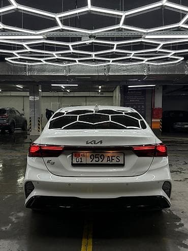 jac m3: Kia K3: 2021 г., 1.6 л, Вариатор, Бензин, Седан — 4