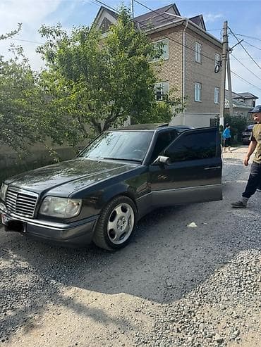 мерс 124 2 2 об: Mercedes-Benz W124: 1992 г., 2.2 л, Механика, Бензин, Седан — 4