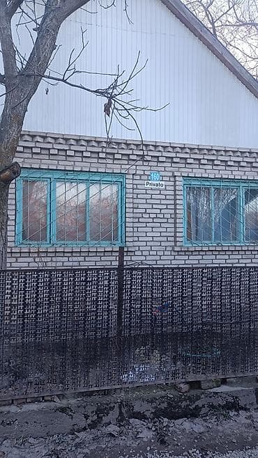 Каменные заборы: Кирпичные заборы, Покраска забора — 3