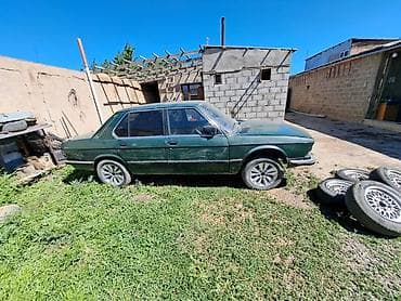 bmw m1: BMW 5 series: 1982 г., Седан — 4