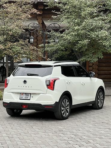 капот спарк: Ssangyong Tivoli: 2020 г., 1.6 л, Автомат, Дизель, Кроссовер — 2