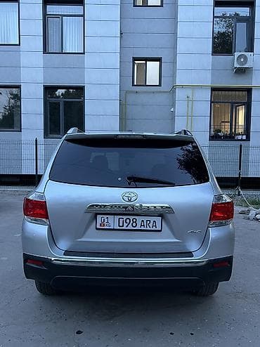 mazda 3: Toyota Highlander: 2011 г., 3.5 л, Автомат, Бензин, Внедорожник — 4