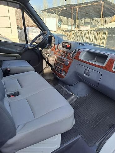 передний бампер 124 мерс: Легкий грузовик, Mercedes-Benz, Новый — 7