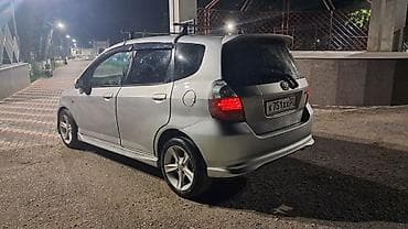 jdm авто: Honda Fit: 2004 г., 1.3 л, Вариатор, Бензин, Хэтчбэк — 4
