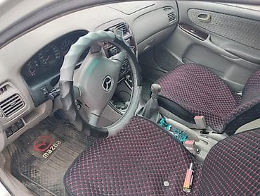 windom 2001: Mazda 626: 2001 г., 1.8 л, Ручные, Бензин, Седан — 4