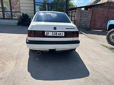 полировщик авто: Volkswagen Vento: 1993 г., 1.8 л, Бензин, Седан — 2