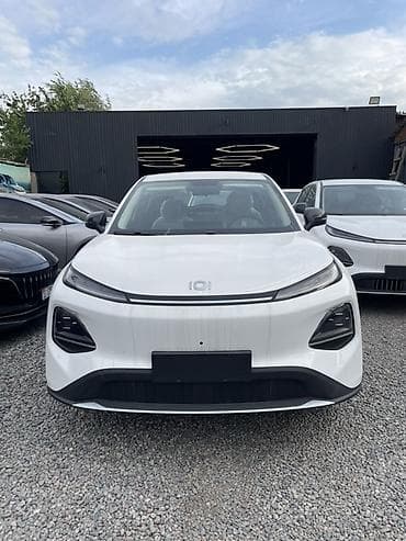 roewe ei5: Changan Qiyuan Q05: 2026 г., Электромобиль, Кроссовер — 1